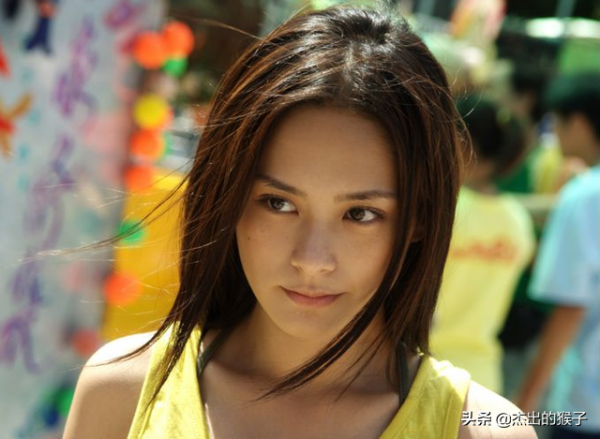 以前的女星那麼美，而現在的女星都長成了一個樣&hellip;