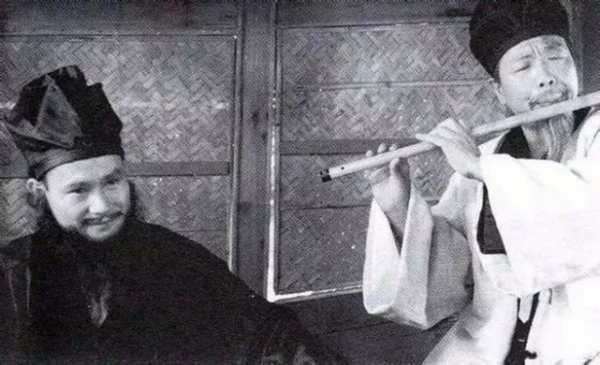 香港5位叔輩明星，本職比演戲更傳奇，其中2人各有4個老婆