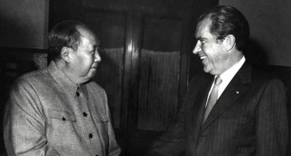 美運動員搭錯車，遇上中國乒乓球隊，毛澤東：邀請他們訪華