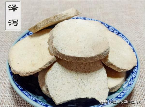 眩暈、頭痛、耳鳴？兩味中藥泡水，健脾益氣、利水祛溼，可除百病