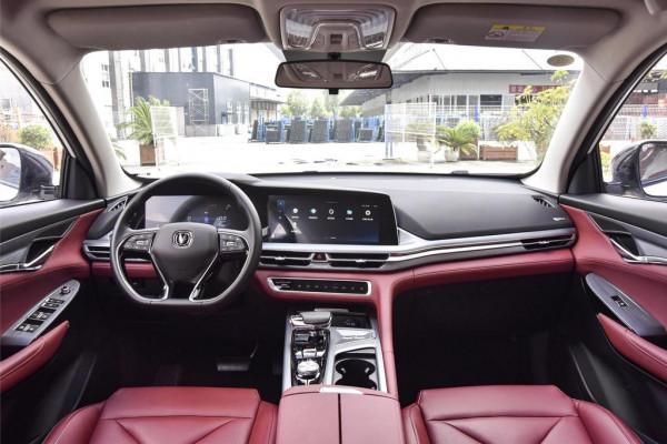 詳解長安CS75 PLUS，外觀漂亮，配2.0T渦輪增壓引擎，適合年輕人