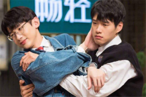 明明日入鬥金，生活上卻一毛不拔！這7位明星究竟有多“摳門”？