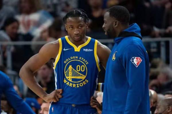 勇士新王！克萊變成拖油瓶，他的崛起讓勇士隊有了更多戰術選擇