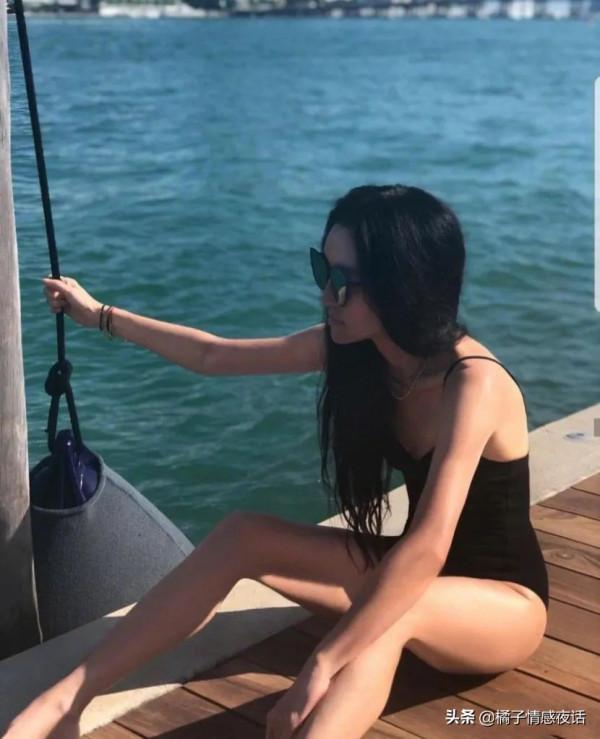 72歲“婚紗女王”王薇薇：離婚，蹦迪，泡小鮮肉，她才不是鄧文迪