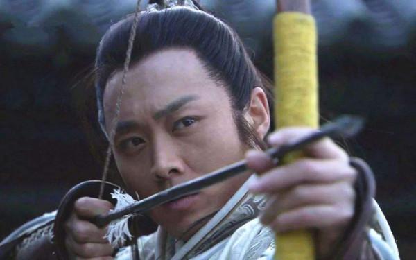 當了26年皇太子，中風癱瘓在床，得知父親離世，他立馬站起來登基