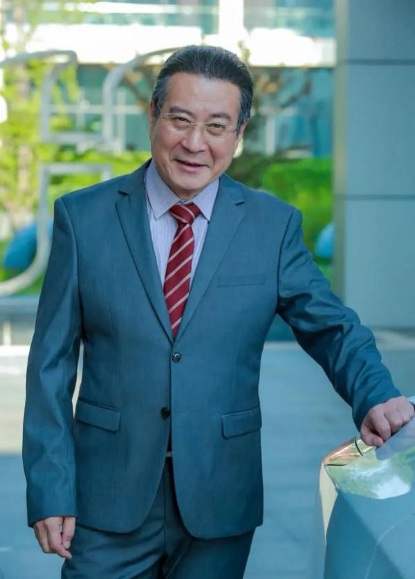 終於來了!《不惑之旅》接檔《突圍》!陳建斌梅婷塗松巖強勢聯手 終於來了!《不惑之旅》接檔《突圍》!陳建斌梅婷塗松巖強勢聯手