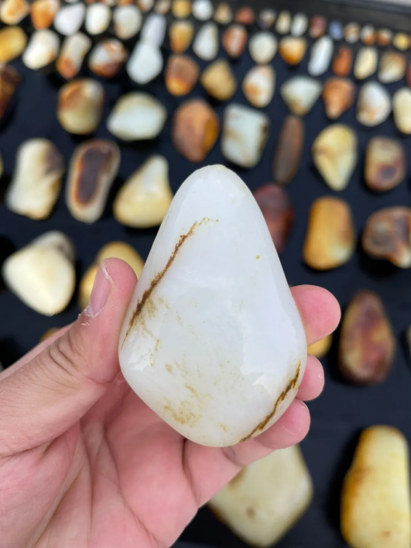 2021翻篇啦 · 如今和田玉石巴扎的行情怎樣