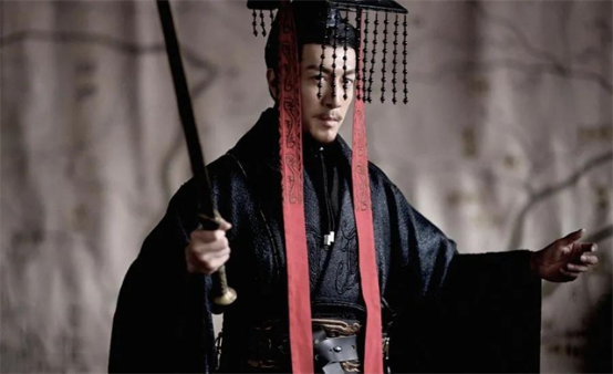 嬴政要吃“公雞蛋”命令大臣3天內找到，大臣的孫子：這很簡單