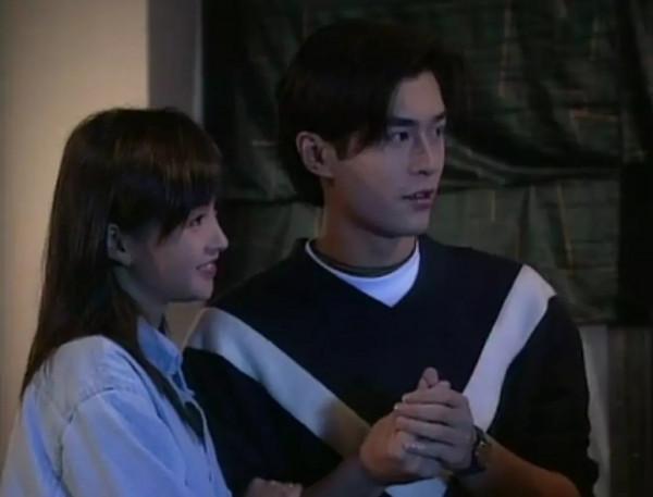 兩拒天王嫁老外,巔峰時因病隱退,變身白衣護士的李綺紅近況如何 兩拒天王嫁老外,巔峰時因病隱退,變身白衣護士的李綺紅近況如何