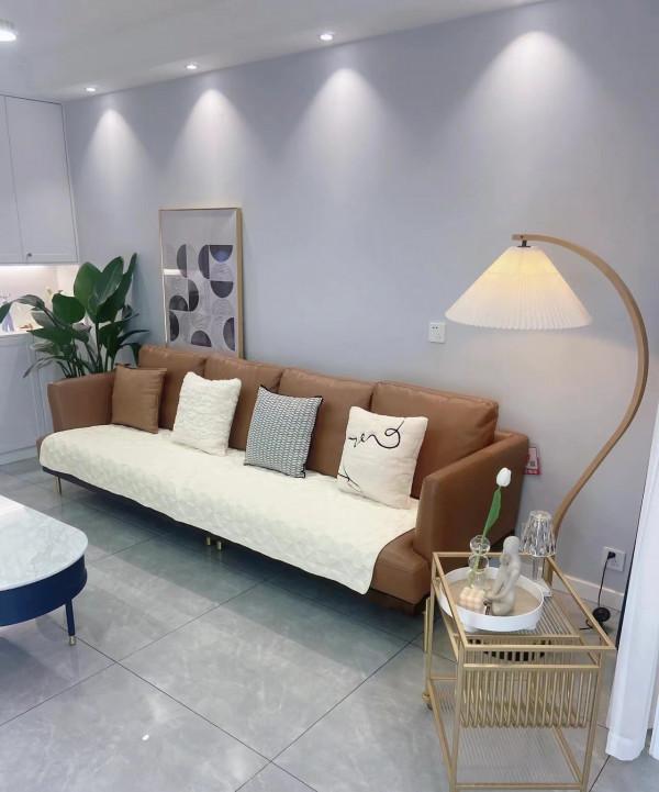 女主115㎡輕奢風,懸空大理石電視背景牆,很有格調 女主115㎡輕奢風,懸空大理石電視背景牆,很有格調