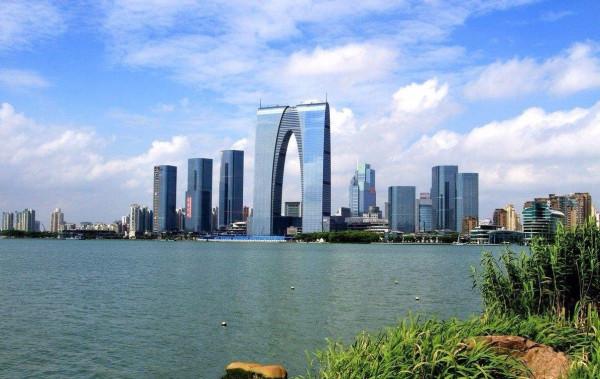 廣東江蘇突破8萬億，山東浙江暗自較勁！中國四大強省開始發力