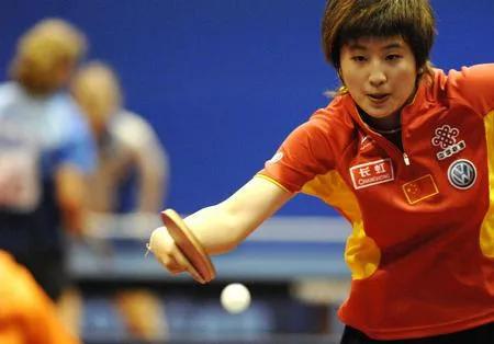 姚彥的故事：與許昕青梅竹馬，甘做許昕背後的女人