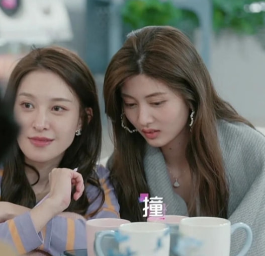 《心動4》羅悅嘉曬與麥姐合照，只顧臉好看手指P歪了，太敷衍了