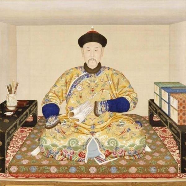 雍正繼位後 李衛官升八級 後來都擔任過什麼職務