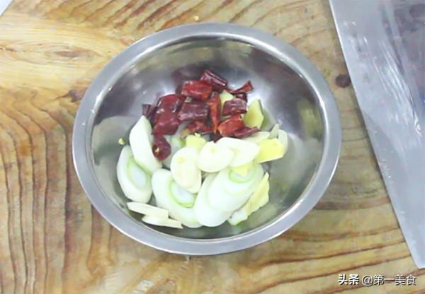 大魚大肉吃膩了，試試這6道家常菜，營養豐富低脂肪，天天吃不胖