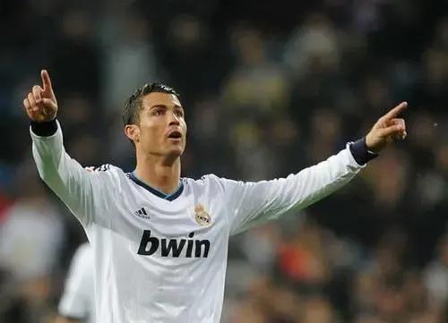 實至名歸!C羅的五次金球獎排名,每次都力挽狂瀾 實至名歸!C羅的五次金球獎排名,每次都力挽狂瀾