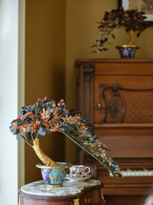 可可&CenterDot;香奈兒捲入的「國潮」風暴，在西方肆虐了300年