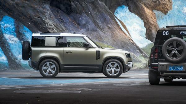 試時尚單品衛士90：路虎要棄武從文？