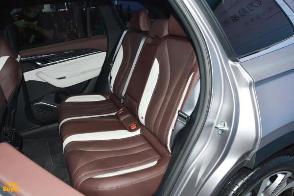 尺寸更大更豪華,吉利星越L出手,真比得過大眾途觀L麼? 尺寸更大更豪華,吉利星越L出手,真比得過大眾途觀L麼?