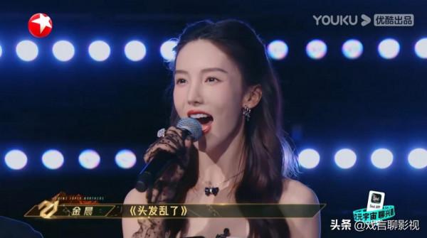 《追光吧》雙人舞臺,尼坤秦奮強強聯手,翻唱粵語金曲,驚豔全網 《追光吧》雙人舞臺,尼坤秦奮強強聯手,翻唱粵語金曲,驚豔全網