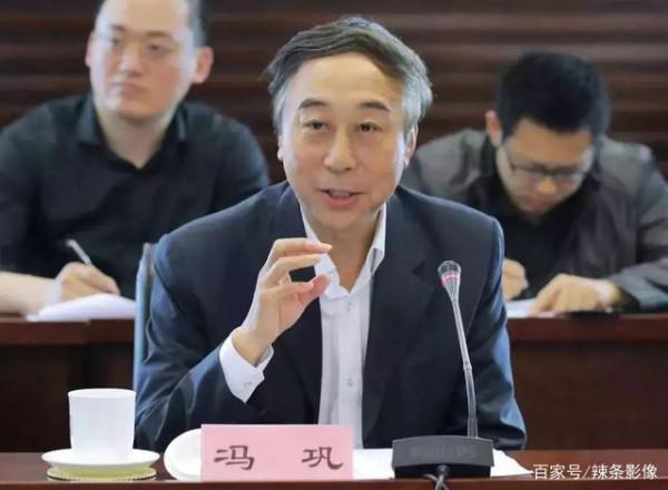 熒幕前是明星，熒幕後是幹部，5位深藏不露的演員，都身居高位