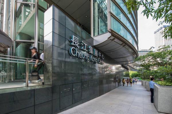 還是中國的錢好賺?李嘉誠平安夜300億港幣賣飛機,一年套現千億加碼內地巿場 還是中國的錢好賺?李嘉誠平安夜300億港幣賣飛機,一年套現千億加碼內地巿場