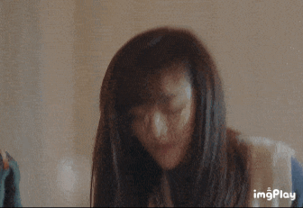 動如“瘋癲”，僵如“面癱”，2021年，就屬你們演得最讓我齣戲