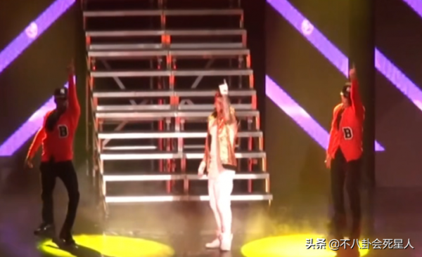 5位劣跡外國人到中國撈金,有人酒駕,有人圈錢,有人曾抹黑中國 5位劣跡外國人到中國撈金,有人酒駕,有人圈錢,有人曾抹黑中國