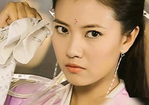 拋開童年情懷濾鏡，陶慧敏的黛玉不輸陳曉旭，劉亦菲才是真小龍女