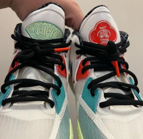 歐文8代多配色曝光，LBJ19金紫色來襲，還有一款“鬆糕鞋”？