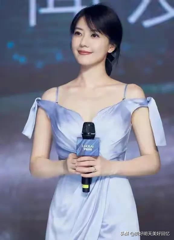 乾淨耐看又養眼的高圓圓