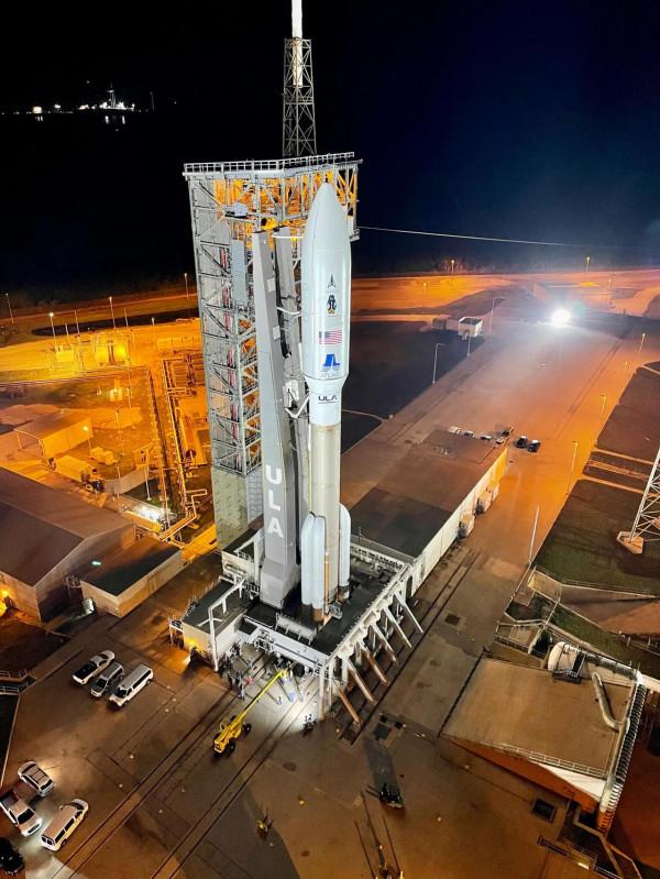 剛剛，美國商業火箭AtlasV發射