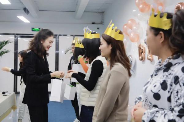 張萌跨年演講：進化是永恆的生命主題