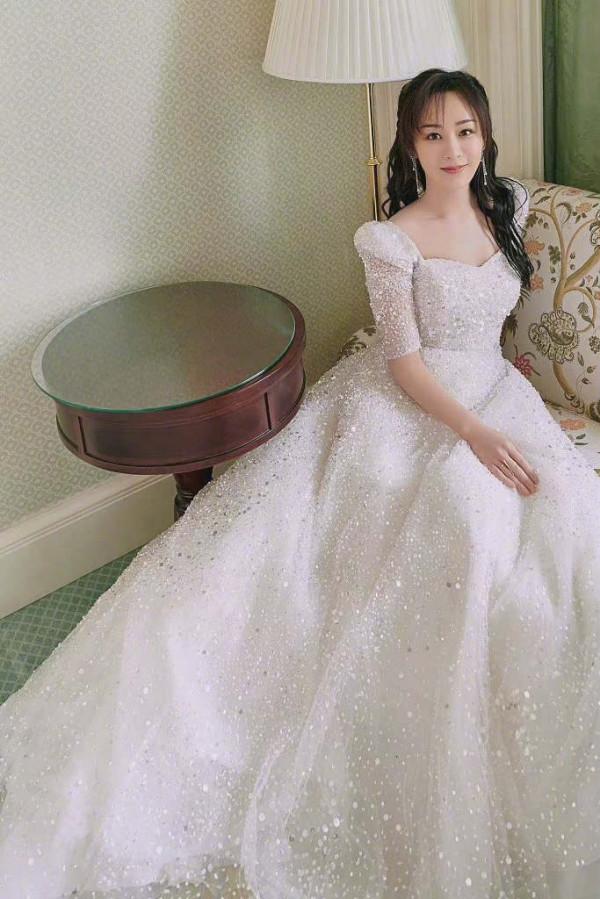 讓楊紫溫婉優雅的長髮卻不適合馬伊琍、袁泉,髮型決定人的氣質? 讓楊紫溫婉優雅的長髮卻不適合馬伊琍、袁泉,髮型決定人的氣質?