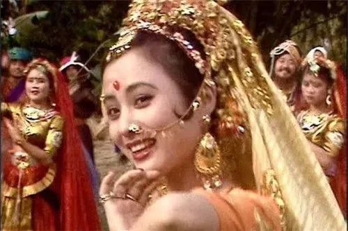 魏慧麗：京劇名旦，《西遊記》的高小姐，卻被楊潔導演“嫌醜”