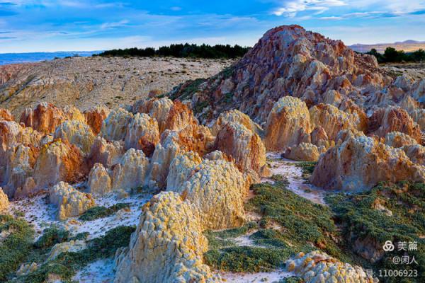新疆有個五彩灘