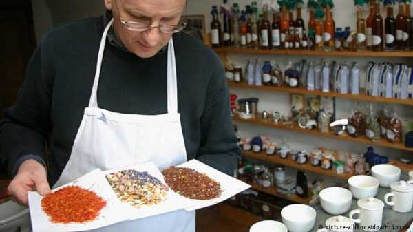 從藥品到飲品：德國人飲茶小史