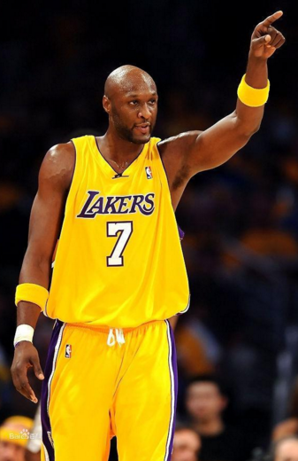 第六人——輝煌背後的隱忍者