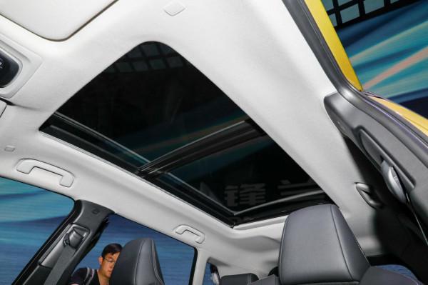 豐田鋒蘭達正式上市，低價是最大賣點，哪一款更划算？