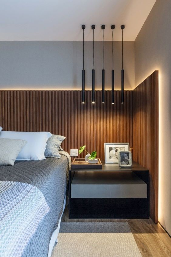 床頭裝燈帶，雖花不了幾個錢，但有跟沒有，室內效果卻是天壤之別