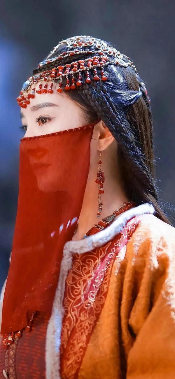 《斛珠夫人》桌布｜楊冪陳偉霆