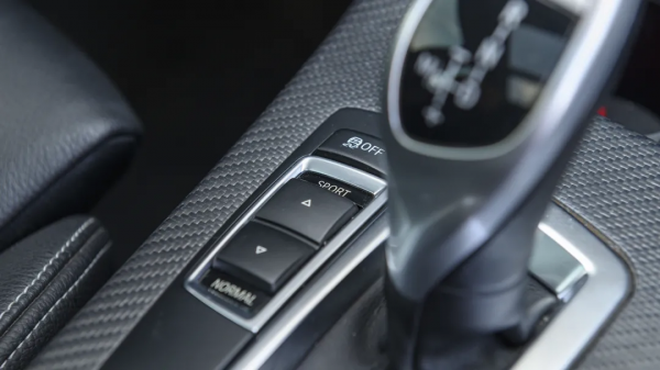 17萬左右買二手寶馬X3，享受300匹的快樂