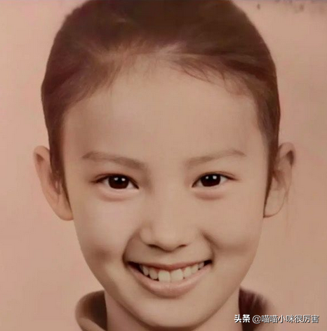 單眼皮歪嘴還有齙牙,五官不端正卻依舊絕美的明星,只服這7位 單眼皮歪嘴還有齙牙,五官不端正卻依舊絕美的明星,只服這7位