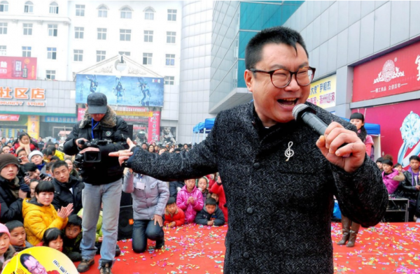 一首歌吃一輩子?8位歌星今昔對比,有人直播帶貨,有人銷聲匿跡 一首歌吃一輩子?8位歌星今昔對比,有人直播帶貨,有人銷聲匿跡