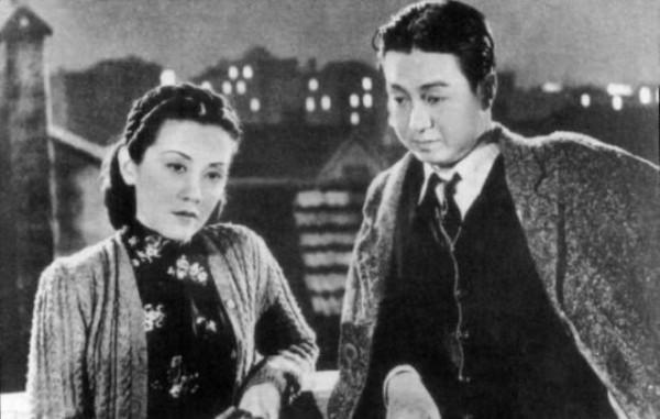 明星之女姚姚：男友自殺後，她未婚先孕和繼父鬧翻，31歲車禍離世