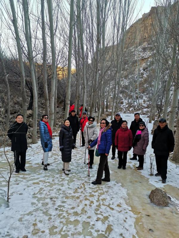 宣化滴水崖此時景觀好看了，溫馨提示