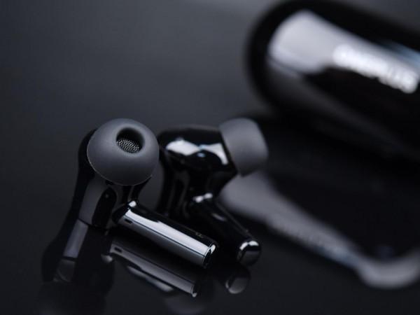 500元內降噪王者TWS耳機，一加 Buds Z2圖賞