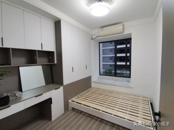 普通人家的裝修,不做電視牆,設計嵌入式的衣櫃非常實用 普通人家的裝修,不做電視牆,設計嵌入式的衣櫃非常實用