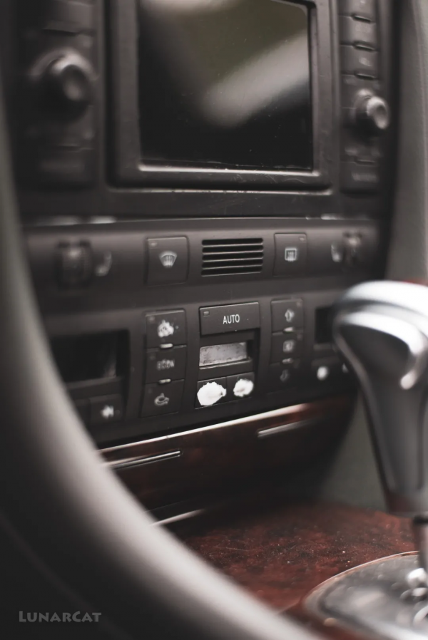 拯救15年車齡的奧迪草原狼，不惜成本也要修