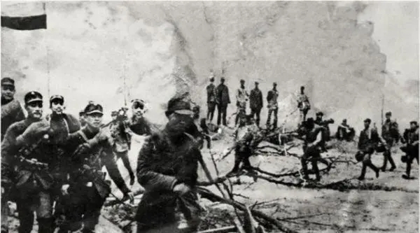 梁興初職務被“擼”,毛主席:將來部隊多了,師長軍長都有你當的 梁興初職務被“擼”,毛主席:將來部隊多了,師長軍長都有你當的